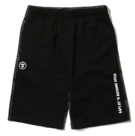 AAPE Camo Panel Logo Printed Sweat Shorts - Picture 1 of 7